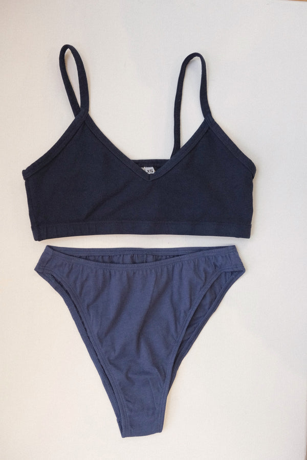 Bralette in Navy