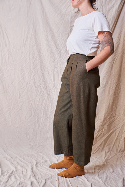 Pose Pant in Olive Denim
