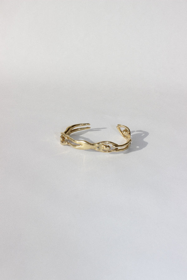 Twirling Ladies Cuff