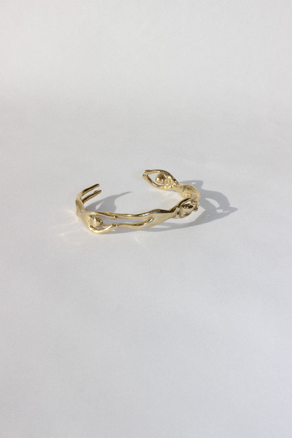 Twirling Ladies Cuff