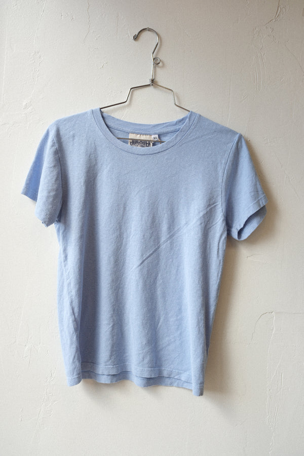 Lorel Tee in Coastal Blue