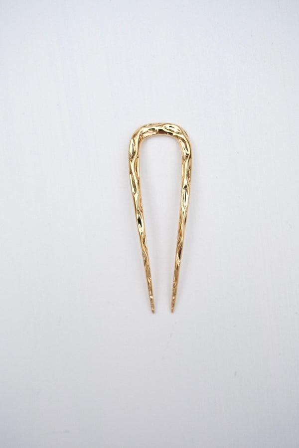 Petite Wavy French Hair Pin in Gold