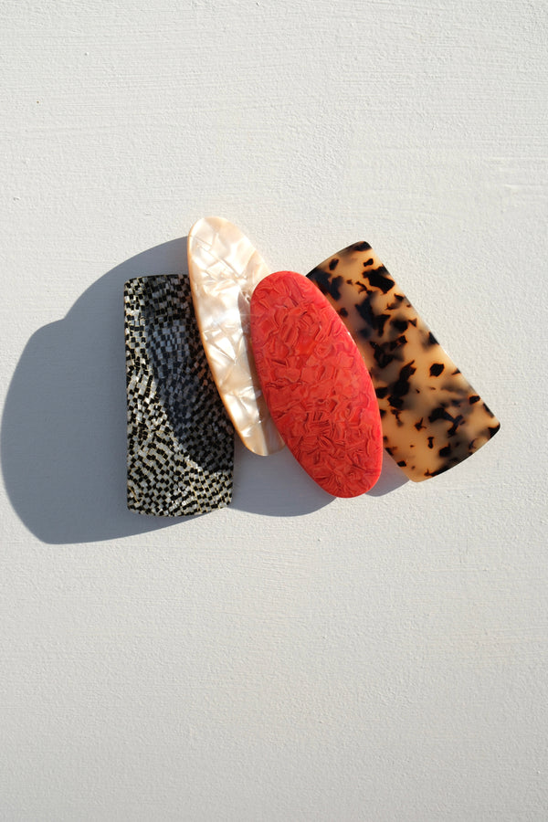 Jumbo Oval Barrette in Poppy