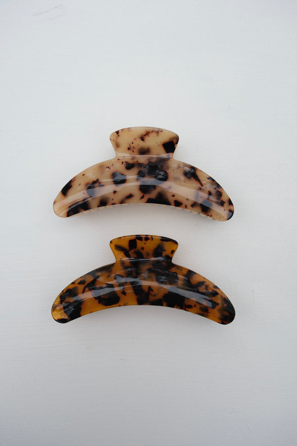 Jumbo Heirloom Claw in Blonde Tortoise