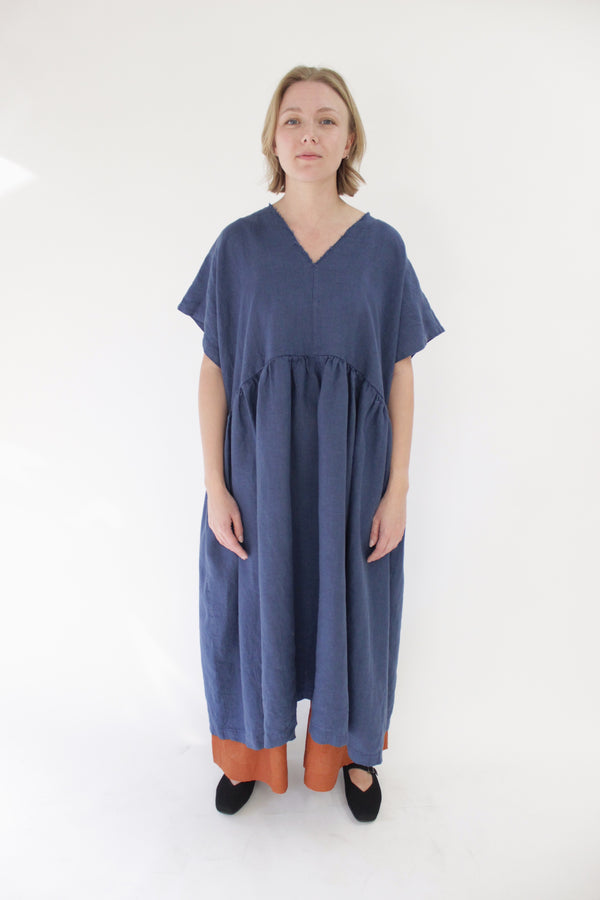 V-Neck Dress in Blue Linen