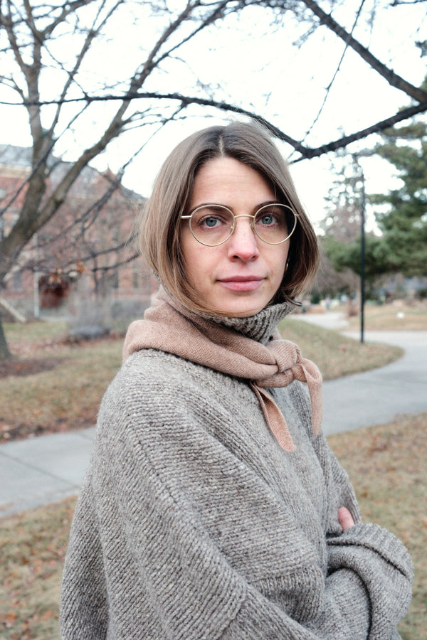 Cashmere Triangle Scarf in Fawn