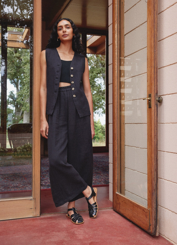 Everyday Trouser in Black