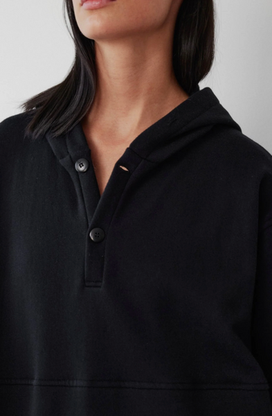 Popover Hoodie in Black