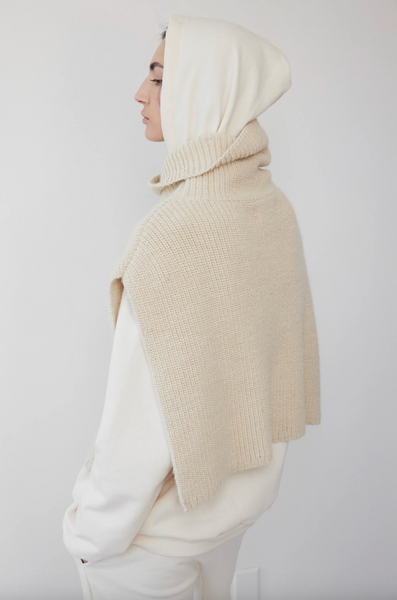 Rib Poncho in Natural