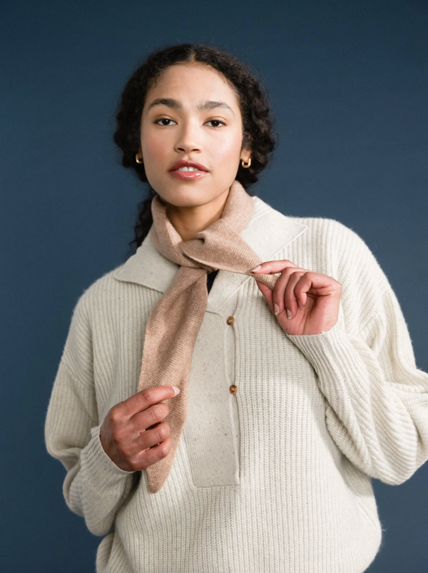 Cashmere Triangle Scarf in Fawn