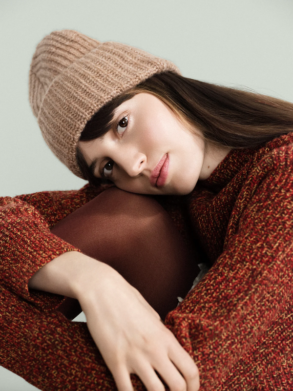 Cashmere Ribbed Beanie in Fawn