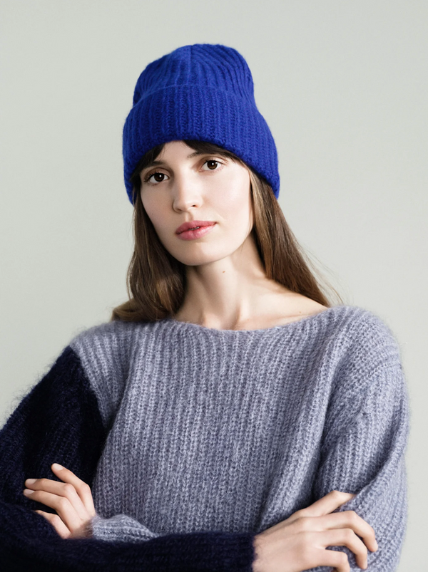 Cashmere Ribbed Beanie in Cobalt