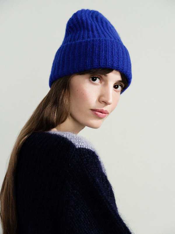 Cashmere Ribbed Beanie in Cobalt