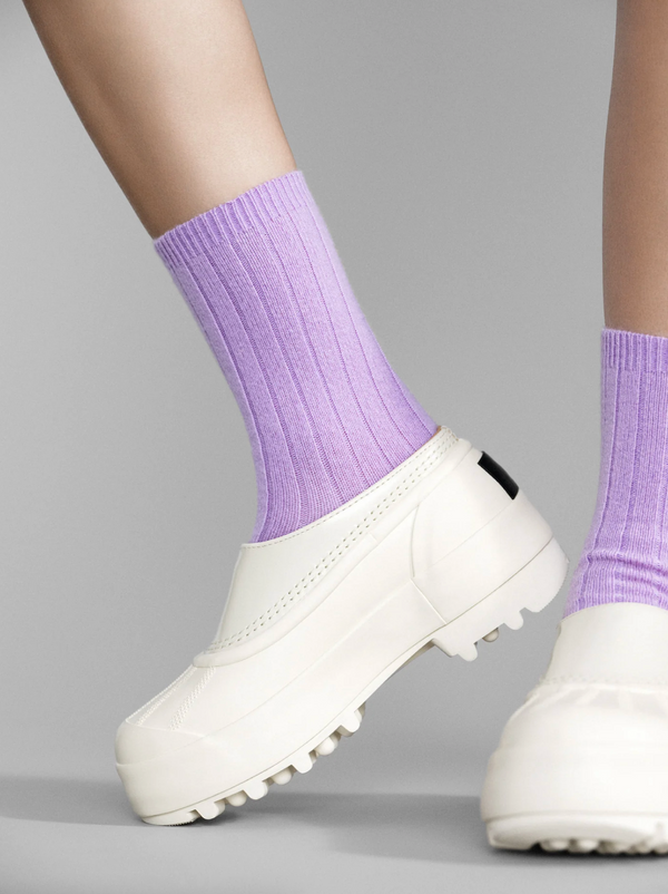 Italia Cashmere Cozy Rib Crew in Lilac