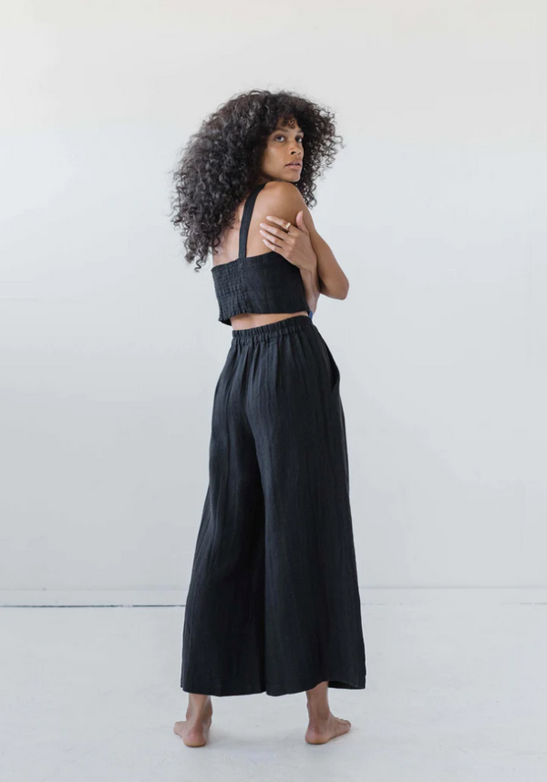 Everyday Trouser in Laundered Black